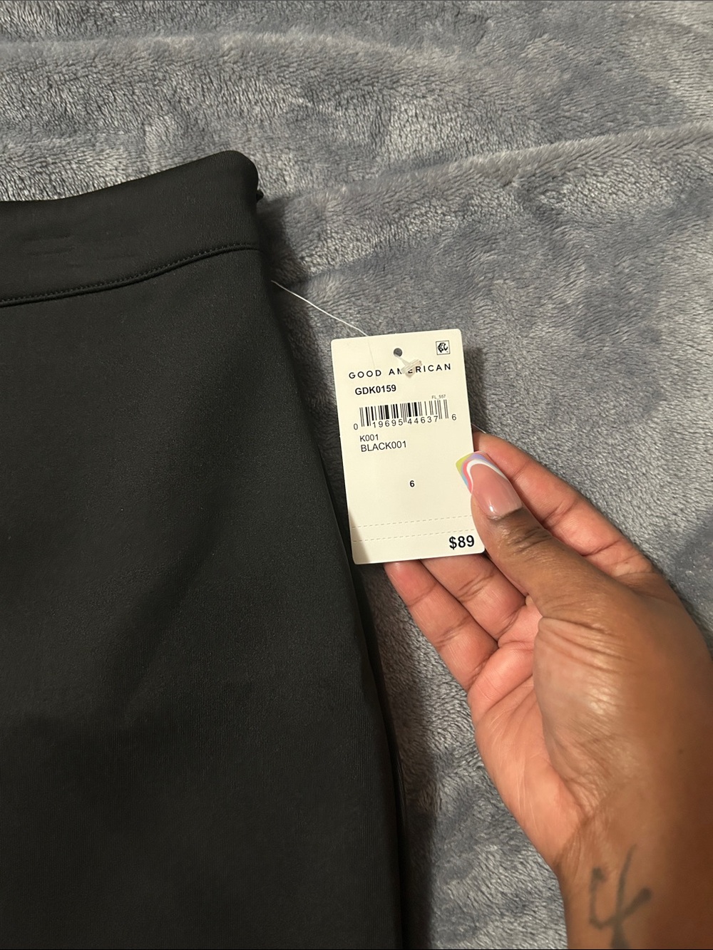 Good American Black Scuba Mini Skirt - Picture 3 of 5
